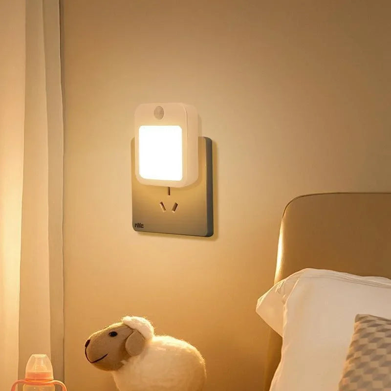 Motion Sensor Night Light – Wireless Plug-In LED for Hallway & Bedroom